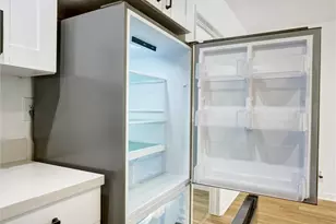 23391 Park Sorrento, Calabasas, CA 91302 - Photo 12