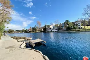 23391 Park Sorrento, Calabasas, CA 91302 - Photo 4