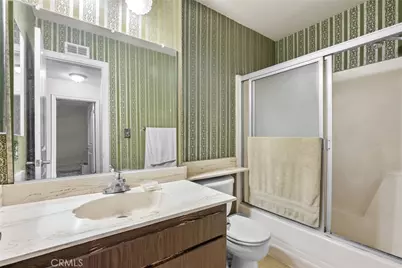 8784 1/2 Wyngate, Sunland, CA 91040 - Photo 14