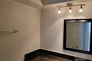 5403 Newcastle Ave, Encino, CA 91316 - Photo 24