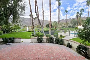 49025 Cedros Cir, La Quinta, CA 92253 - Photo 16