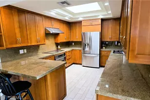 49025 Cedros Cir, La Quinta, CA 92253 - Photo 10