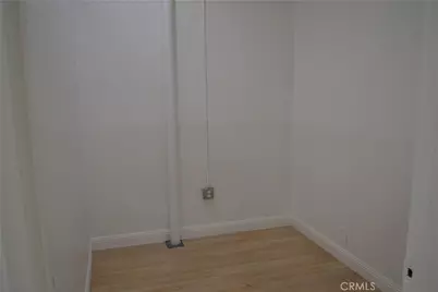 916 W Burbank Boulevard, Burbank, CA 91506 - Photo 38