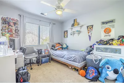 24345 Caladium, Valencia, CA 91354 - Photo 34