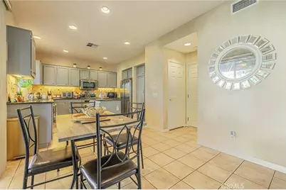 24345 Caladium, Valencia, CA 91354 - Photo 16