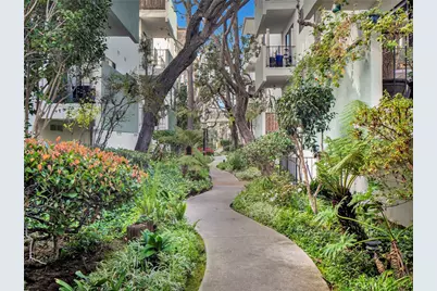 5000 S Centinela #337, Los Angeles, CA 90066 - Photo 20
