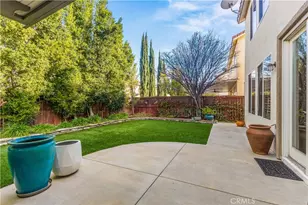 27224 Sterling Grove, Canyon Country, CA 91387 - Photo 38