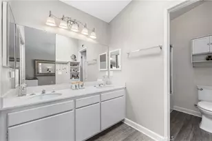 22435 Cardiff Dr, Saugus, CA 91350 - Photo 30