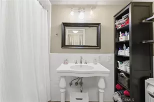 1300 Bluebell, Oxnard, CA 93036 - Photo 18