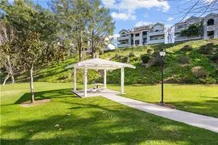 20305 Rue Crevier, Canyon Country, CA 91351 - Photo 36