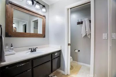 28291 28291 Bockdale Ave., Canyon Country, CA 91387 - Photo 10