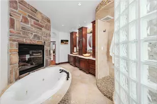 4117 Vanetta Pl, Studio City, CA 91604 - Photo 12