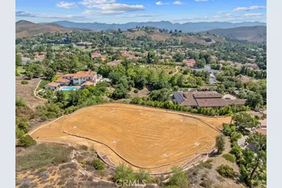 4774 Golf Course Drive, Westlake Village, CA 91362 - Photo 12