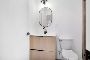 14868 Envoy, Sylmar, CA 91342 - Photo 34