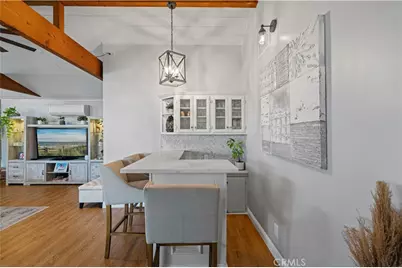 10124 Debra Avenue, Granada Hills, CA 91343 - Photo 14