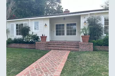 15440 Dickens Street, Sherman Oaks, CA 91403 - Photo 2
