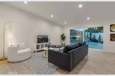 5115 Rigoletto Street, Woodland Hills, CA 91364 - Photo 4