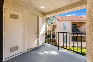 2554 Olive Dr, Palmdale, CA 93550 - Photo 32