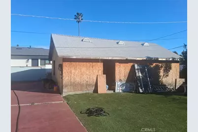 20550 Sherman Way, Winnetka, CA 91306 - Photo 1