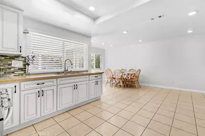 20623 Russ Jay Street, Saugus, CA 91350 - Photo 16