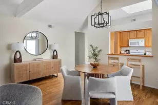 25809 Espinoza, Valencia, CA 91355 - Photo 10