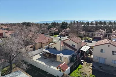 1733 E Norberry, Lancaster, CA 93535 - Photo 4