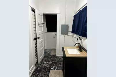 4727 Oakwood Avenue, Los Angeles, CA 90004 - Photo 14