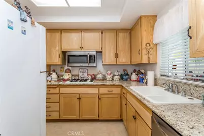 26856 Oak Branch Circle, Newhall, CA 91321 - Photo 8