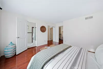 18100 Burbank #11, Tarzana, CA 91356 - Photo 24