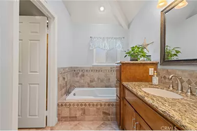 26061 Charonne Court, Valencia, CA 91355 - Photo 34