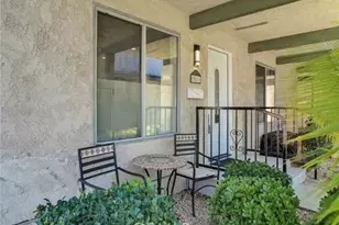 19816 Spanish Oak, Newhall, CA 91321 - Photo 2