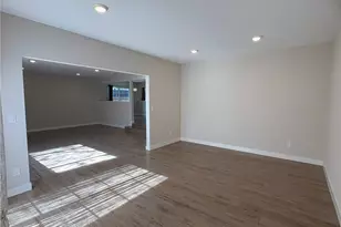 20420 Keswick St, Winnetka, CA 91306 - Photo 10