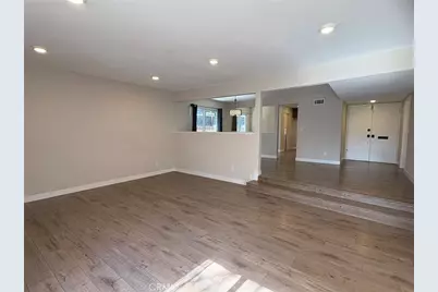 20420 Keswick Street, Winnetka, CA 91306 - Photo 8