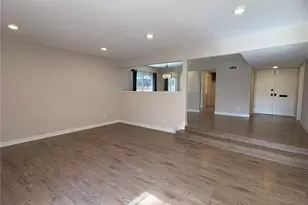 20420 Keswick St, Winnetka, CA 91306 - Photo 8