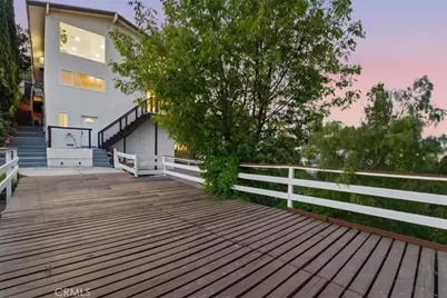 5160 Medina Road, Woodland Hills, CA 91364 - Photo 32