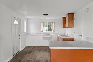 5160 Medina Rd, Woodland Hills, CA 91364 - Photo 52