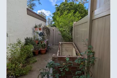 10044 Larwin #3, Chatsworth, CA 91311 - Photo 28