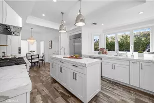 24762 Calvert St, Woodland Hills, CA 91367 - Photo 16