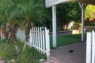 12117 Van Nuys, Sylmar, CA 91342 - Photo 2