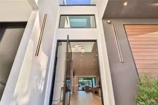 22930 Dolorosa St, Woodland Hills, CA 91367 - Photo 8