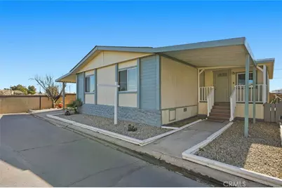 2121 E I #10, Lancaster, CA 93535 - Photo 2