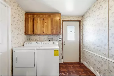 2121 E I #10, Lancaster, CA 93535 - Photo 18