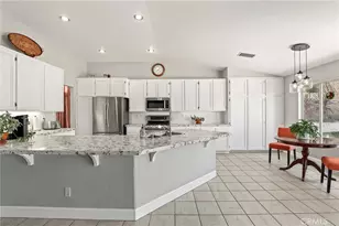 42323 Grandeur Way, Lancaster, CA 93536 - Photo 12