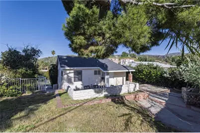 11478 Kamloops Street, Sylmar, CA 91342 - Photo 24
