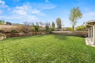 22553 Pearson Ct, Saugus, CA 91350 - Photo 34