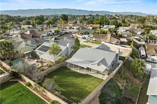 22553 Pearson Ct, Saugus, CA 91350 - Photo 52
