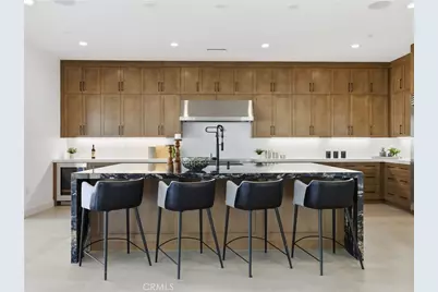 22849 W Seaqua Circle, Chatsworth, CA 91311 - Photo 10