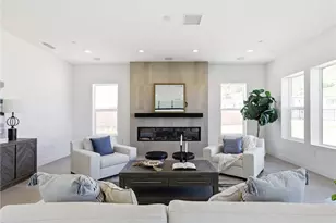 22849 W Seaqua Circle, Chatsworth, CA 91311 - Photo 18