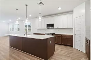 6516 Walkers Glen, Bakersfield, CA 93313 - Photo 8