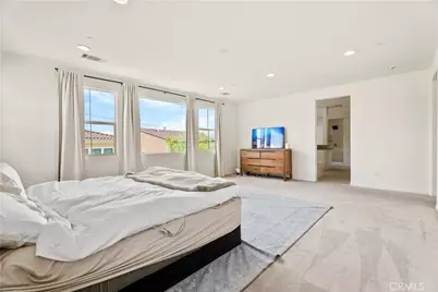 27606 Skylark Lane, Saugus, CA 91350 - Photo 24